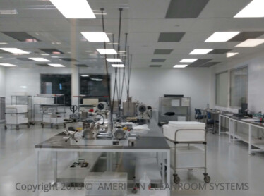 2,937 S.F., Class 10,000, ISO7 Manufacturing Hybrid Cleanroom