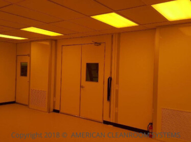 830 S.F., Class 1,000,  Research and Development Modular Cleanroom