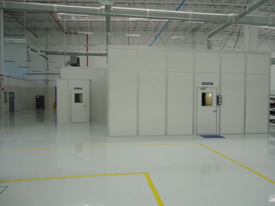 2,230 Square Foot, Class 10,000, ISO7 Modular Cleanroom MX