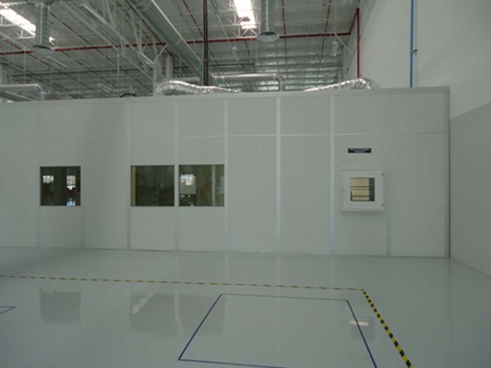 2,230 Square Foot, Class 10,000,  Modular Cleanroom