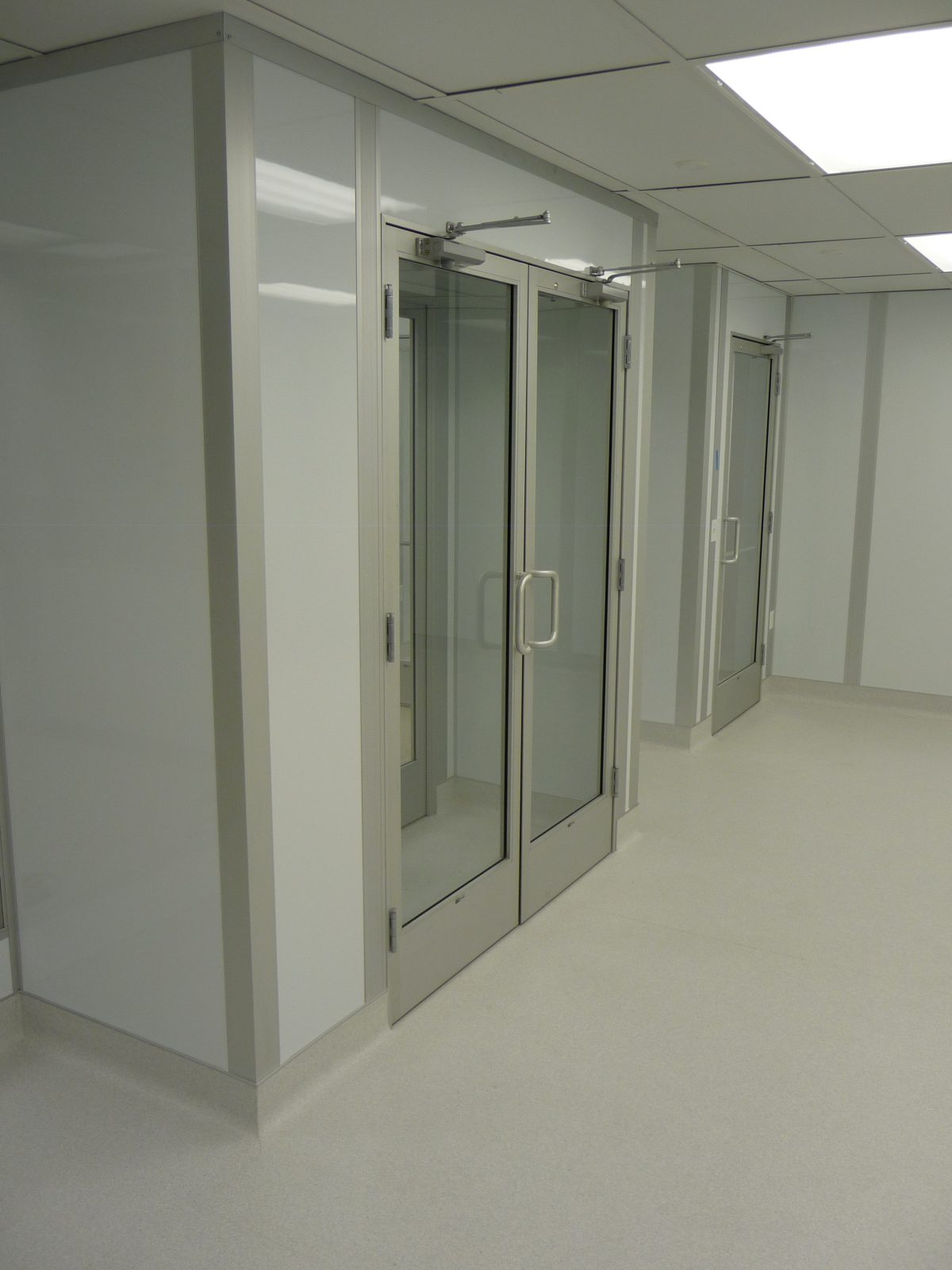 Cleanroom Airlock American Cleanroom Systems