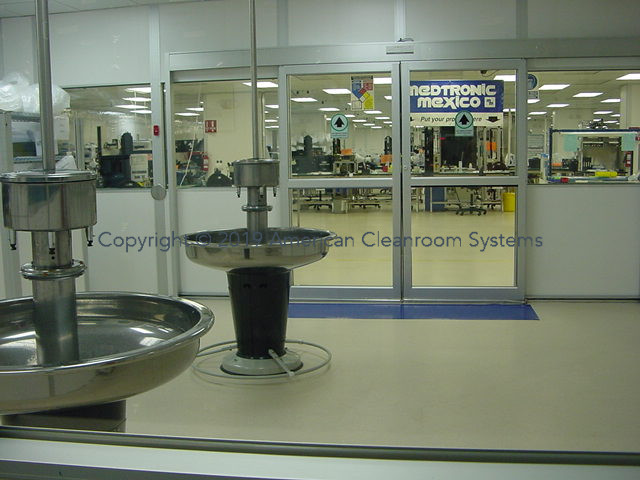 37,224 Square Foot, Class 10,000,  Medical Cleanroom