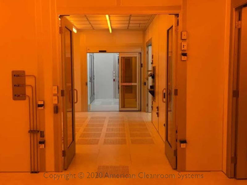 Amber class 100 cleanroom, raised flooring, open doors