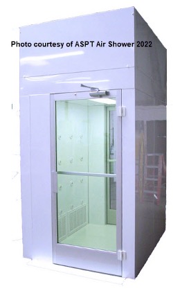 ” ISO-7 modular cleanroom exterior, cleanroom doors, gown room